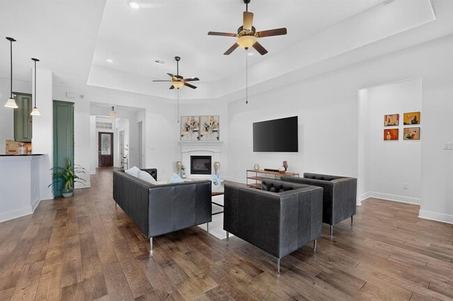 Building Photo - 3904 Piana Pl