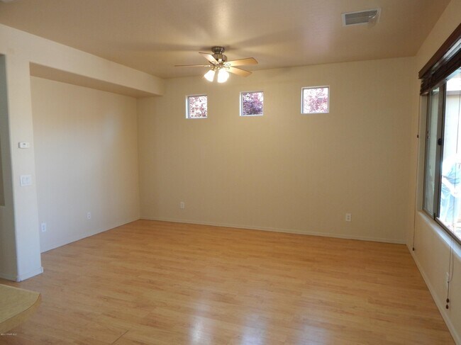 Building Photo - 1149 Hobble Strap Ln