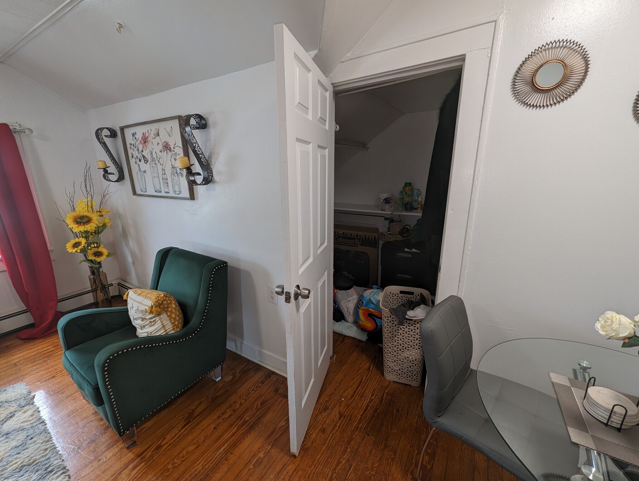 Building Photo - 26 Lavergne St