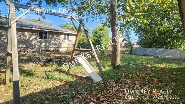 Building Photo - 123 Prairie View Dr