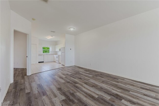 Building Photo - 5612 Rose Garden Rd