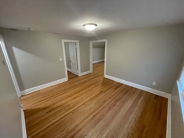 Building Photo - 204 Lathrop Ave