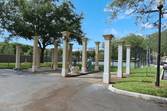 Building Photo - 864 Grand Regency Pointe