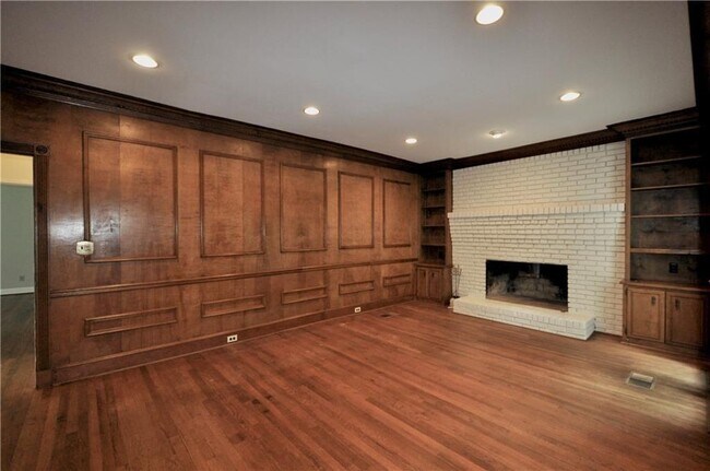 Building Photo - 4330 Blackland Way