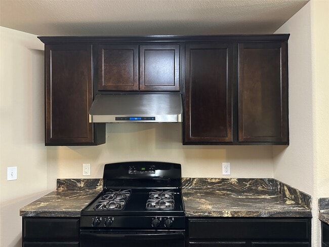 Building Photo - 3327 Chimera Ln