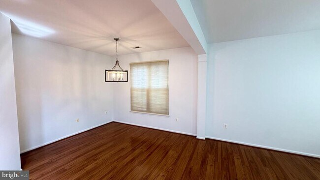 Building Photo - 20965 Kittanning Ln