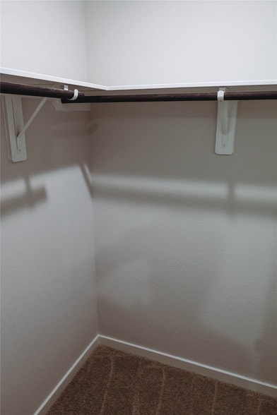 Building Photo - 211 Forest W St