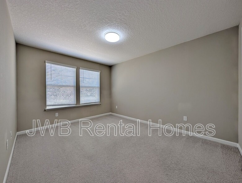 Building Photo - 1635 Pottsburg Point Dr