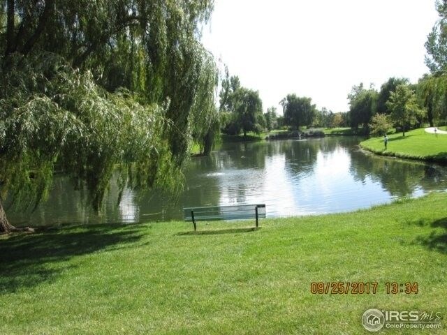 Building Photo - 5225 White Willow Dr