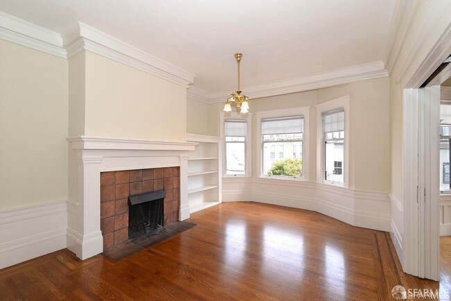 Building Photo - 17 Woodland Ave