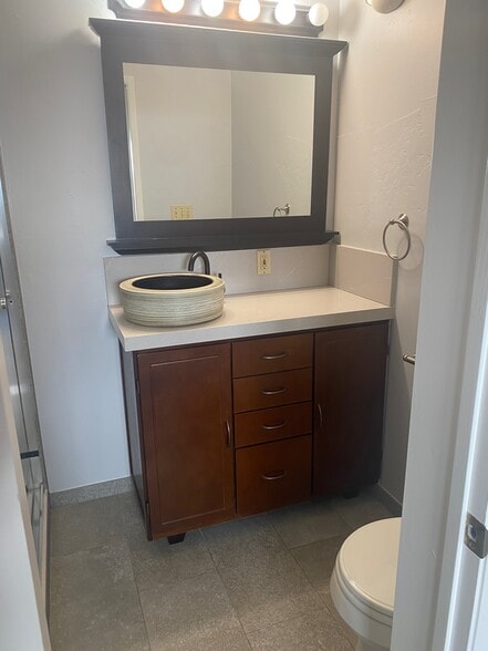 Building Photo - 536 Grant St