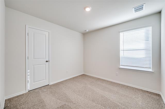 Building Photo - 7024 Vining Dr