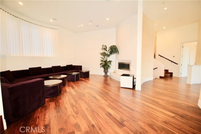Building Photo - 3964 Sumac Dr