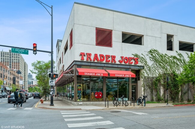 Building Photo - 2800 N Orchard St