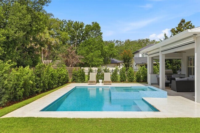 Building Photo - 1750 Carollee Ln