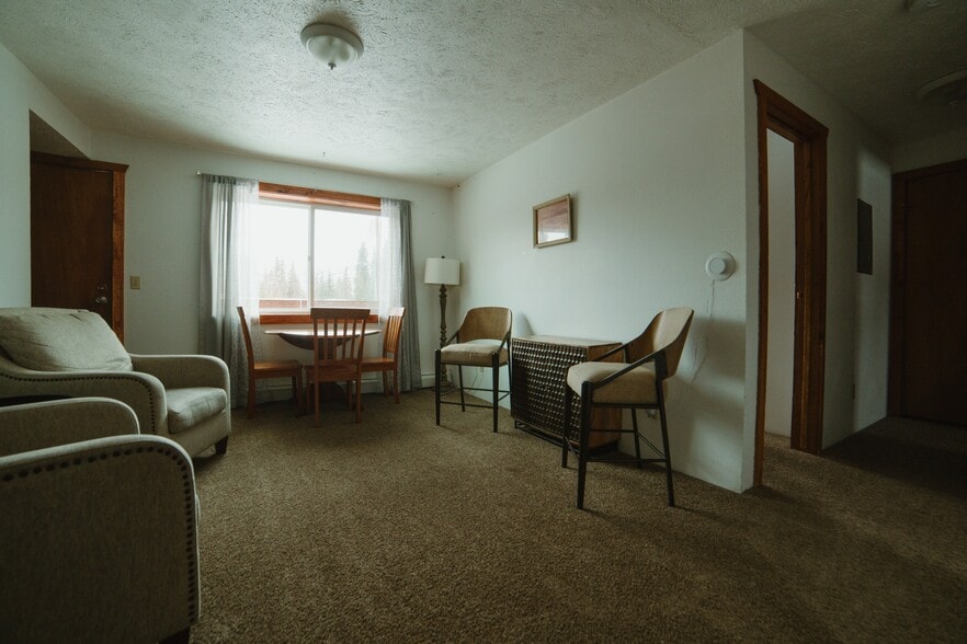 Building Photo - 149 Palace Circle