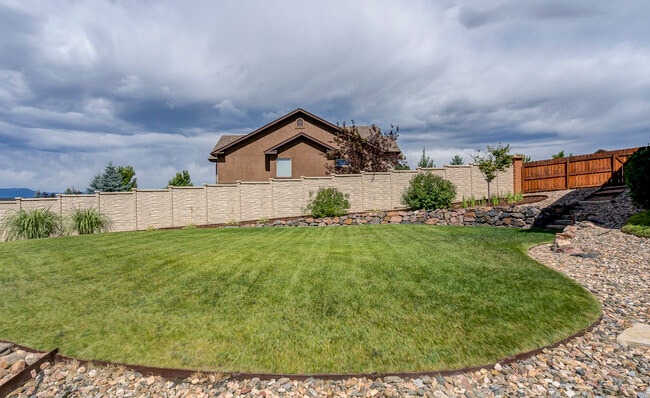 Building Photo - 7868 Renegade Hill Dr