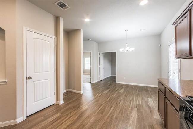 Building Photo - 3727 Bright Moon Ct