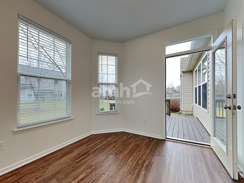 Building Photo - 16250 Milhousen Trail