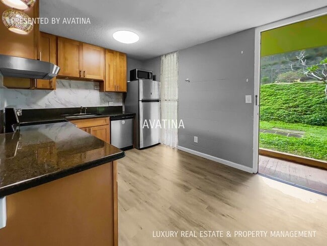 Building Photo - 95-2043 Waikalani Pl A101-