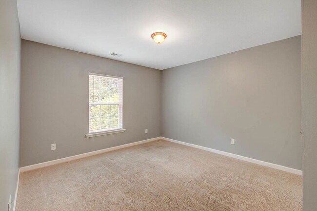 Building Photo - 9725 Black Willow Ln