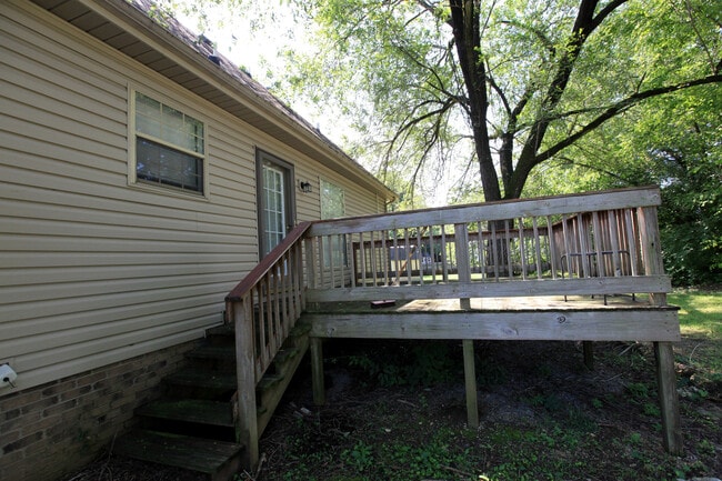 Building Photo - 1107 Falling Tree Ct