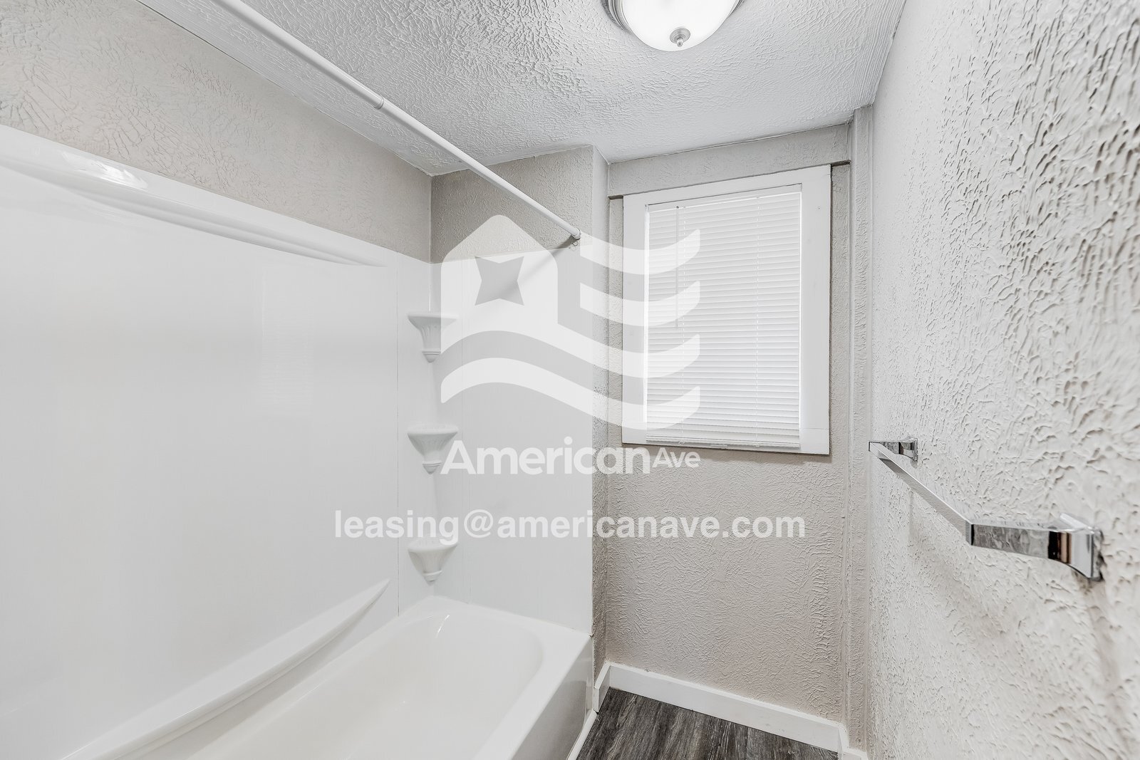 Building Photo - 130 Penneman Ave