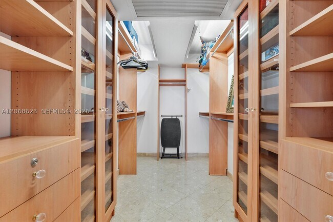 Building Photo - 5555 Collins Ave