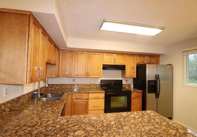 Building Photo - 14136 Honey Hill Ct