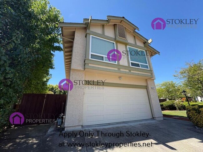 Building Photo - 2397 Lake Meadow Cir