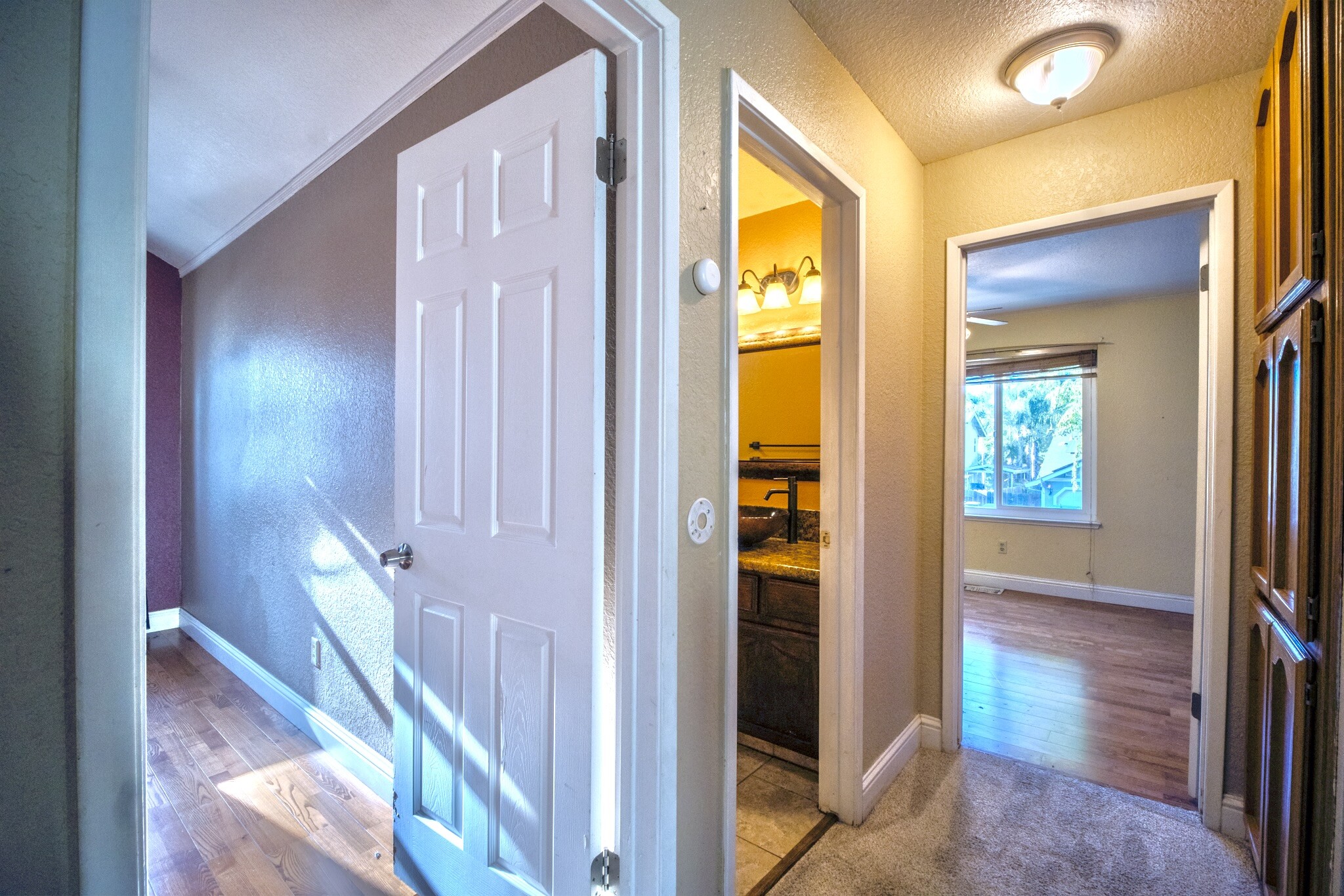 Building Photo - 4404 Bluff Creek Dr