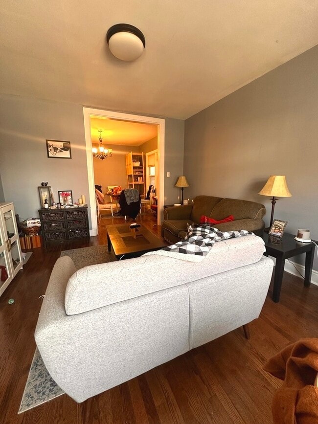 Building Photo - 1817 S Peoria St