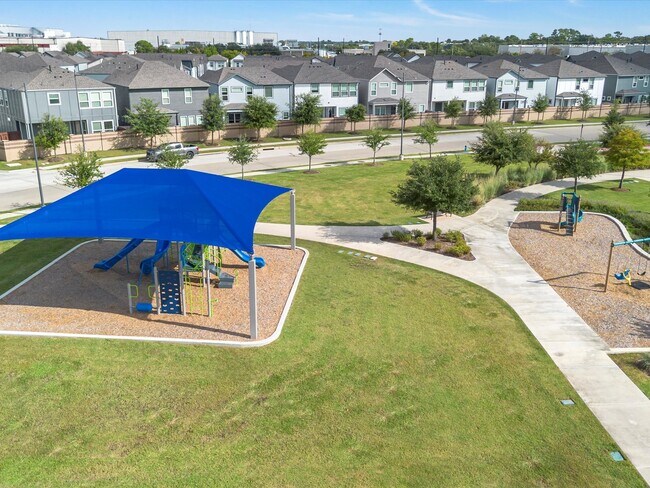 Building Photo - 3112 Flower Market Ln