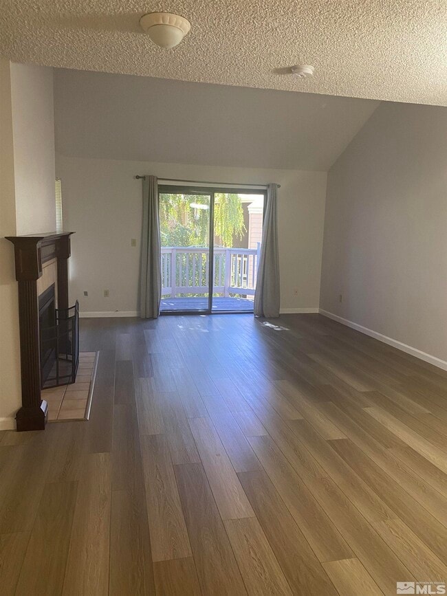 Building Photo - 2875 Idlewild Dr