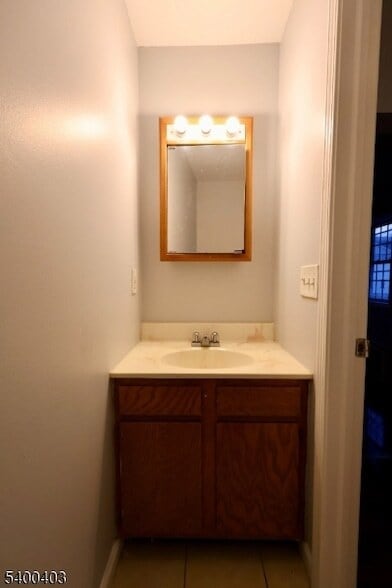 Building Photo - 124 Dickerson St