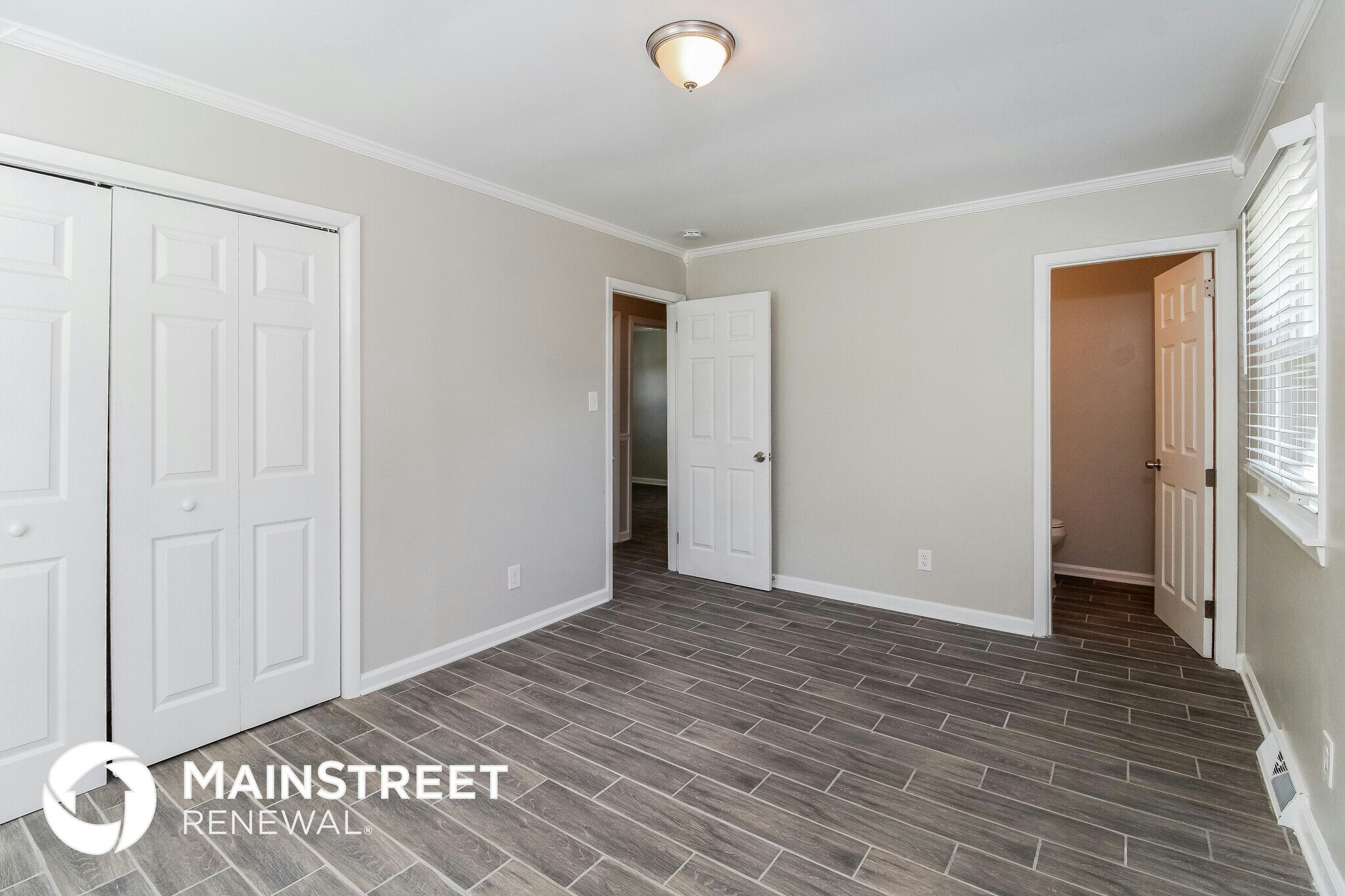 Building Photo - 3313 Woodlea Dr