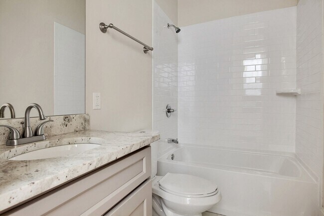 Building Photo - 2228 St Andrew St