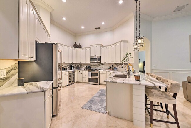 Building Photo - 7510 Camden Harbour Dr