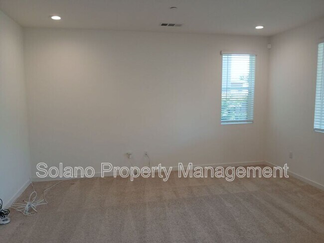 Building Photo - 1284 Warmth Ct