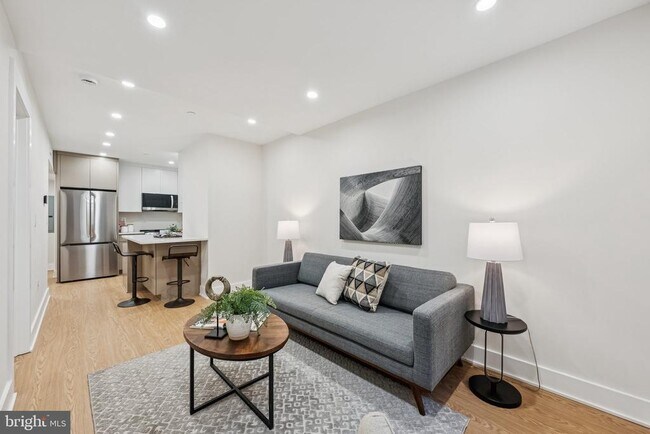 Building Photo - 2134 Wisconsin Ave NW