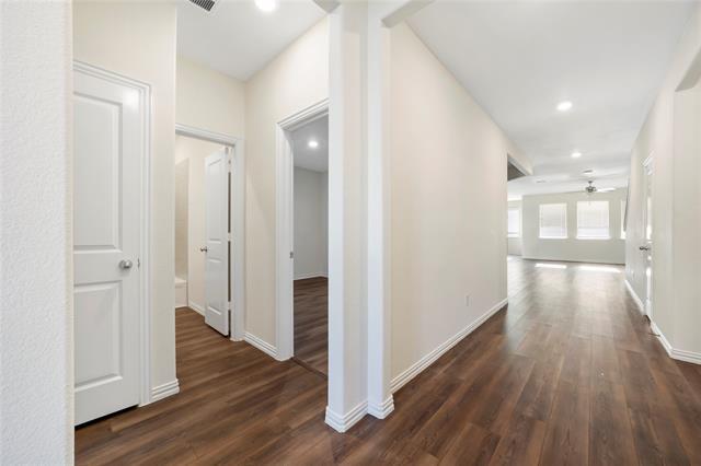 Building Photo - 5509 Brentlawn Dr