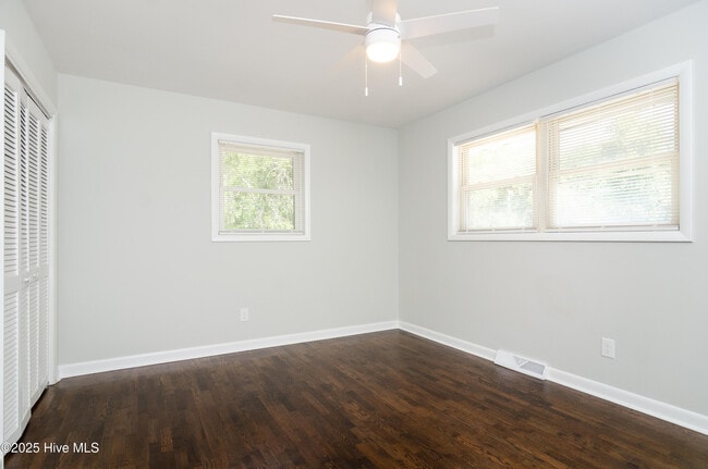 Building Photo - 548 Antietam Dr