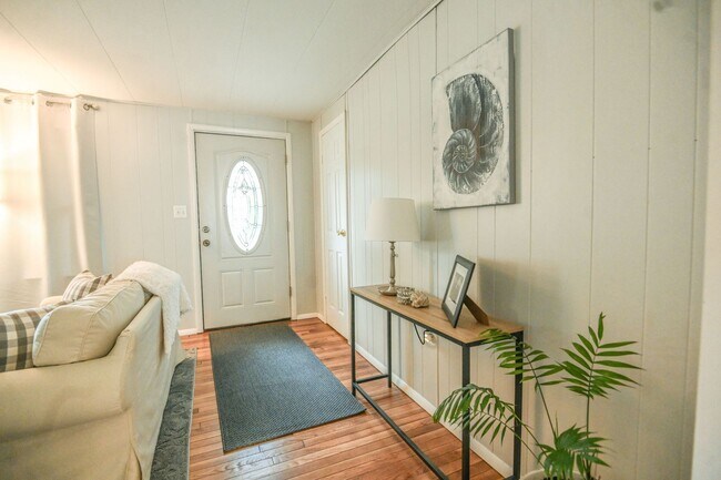 Building Photo - 1522 Sappington Dr