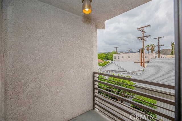 Building Photo - 1327 Barrington Way