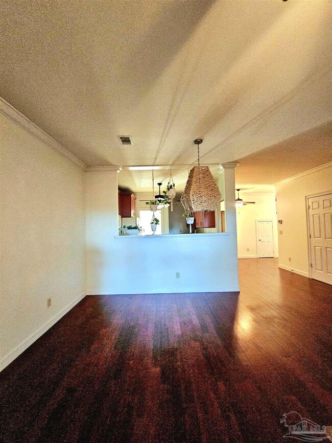Building Photo - 6148 The Oaks Ln