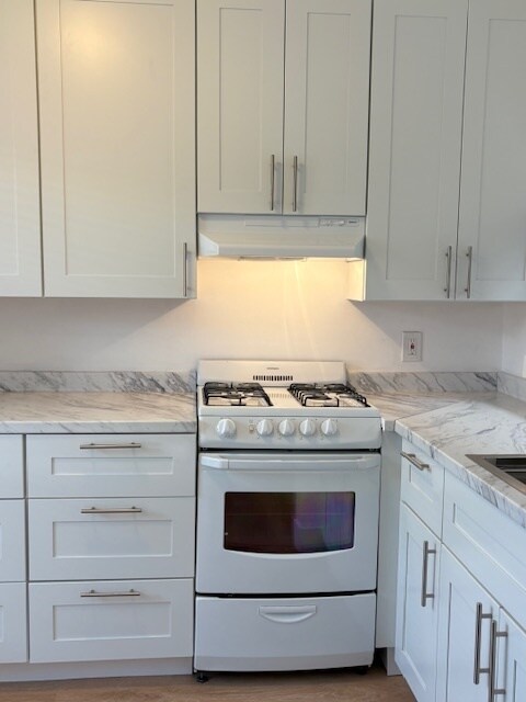 Building Photo - 1565 4th St