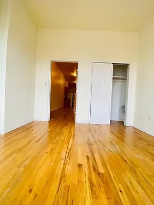 Building Photo - 21-79-79 Steinway St