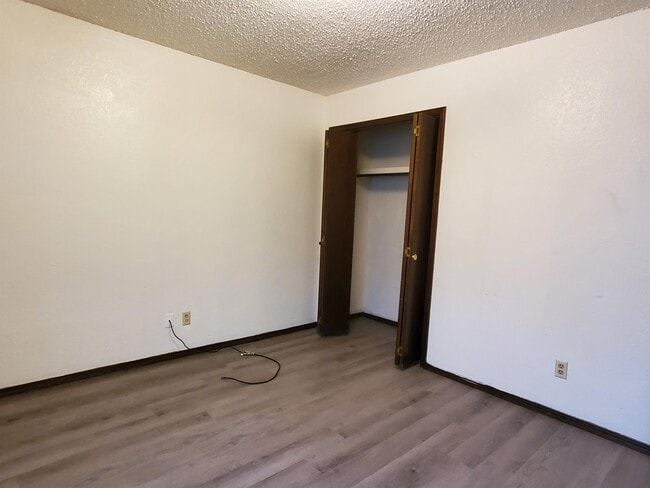Building Photo - 1306 Nancy Dr