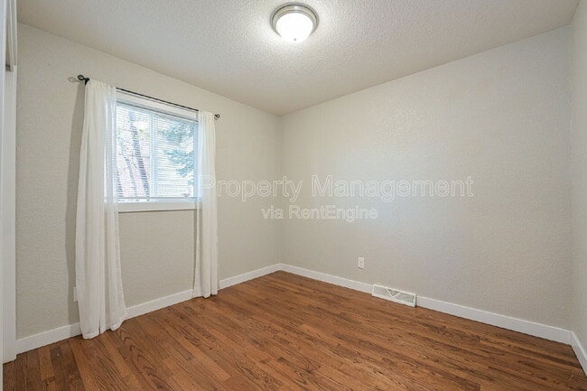 Building Photo - 1949 S Kearney Way