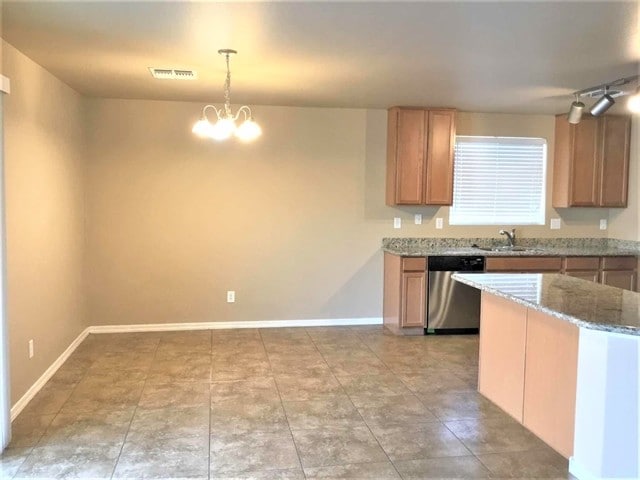 Building Photo - 20784 W Hamilton St